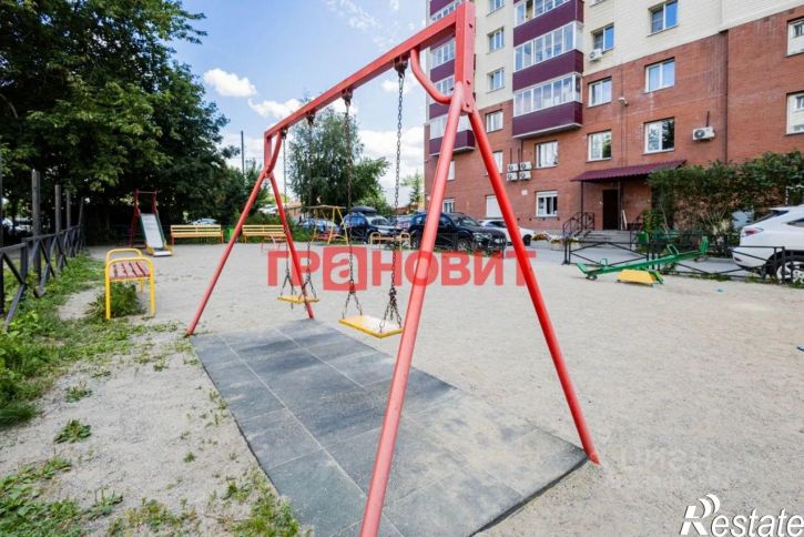 3-комн квартира ул Бориса Богаткова, 65,  д. 65