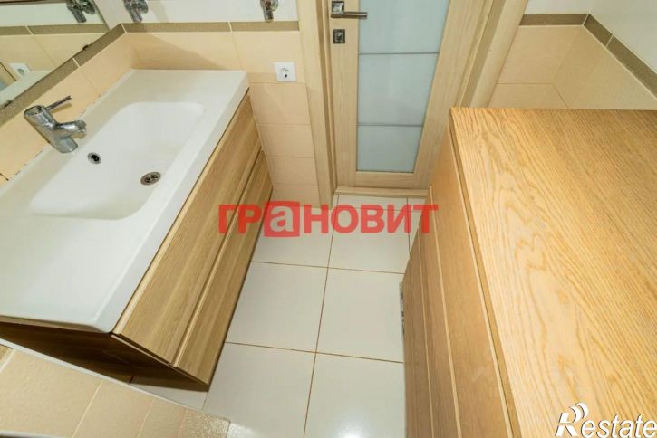 3-комн квартира ул Бориса Богаткова, 65,  д. 65
