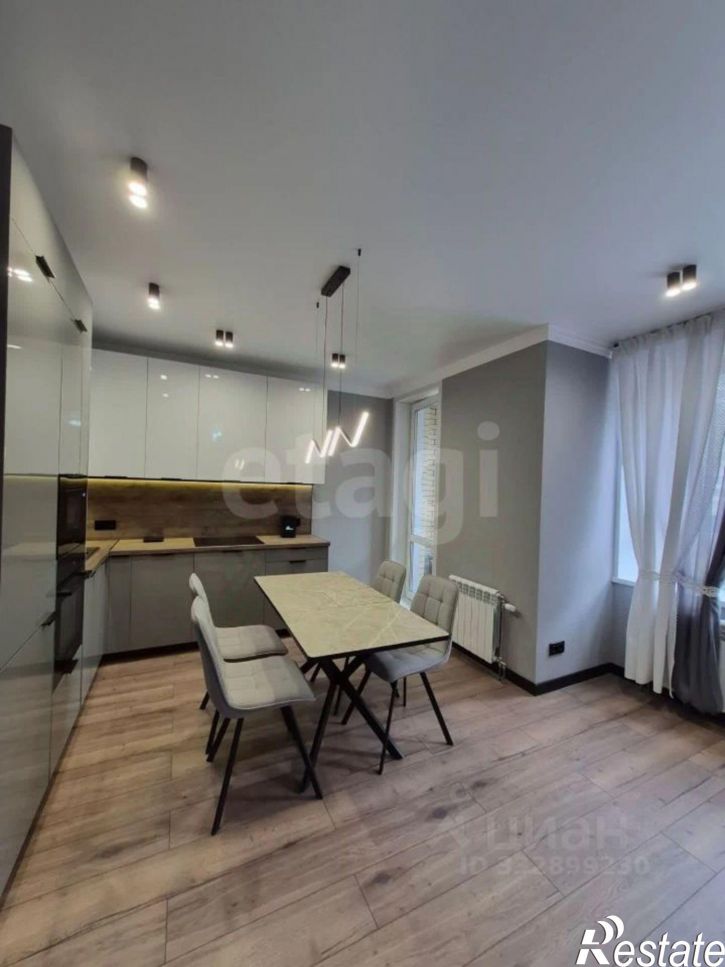 1-комн квартира ул имени генерал-майора Рожкина А.Н., 12,  д. 12