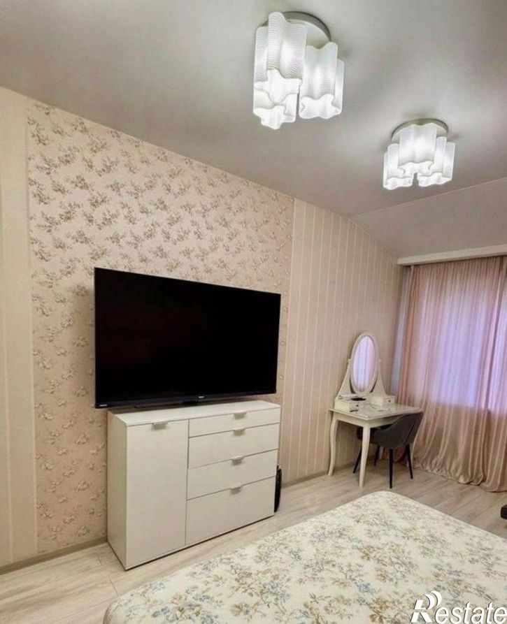 3-комн квартира ул Обская, 80/1,  д. 80/1