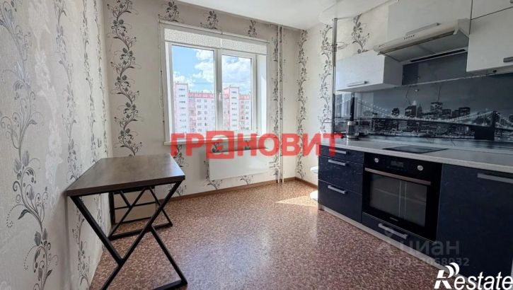 1-комн квартира ул Петухова, 14/8,  д. 14/8