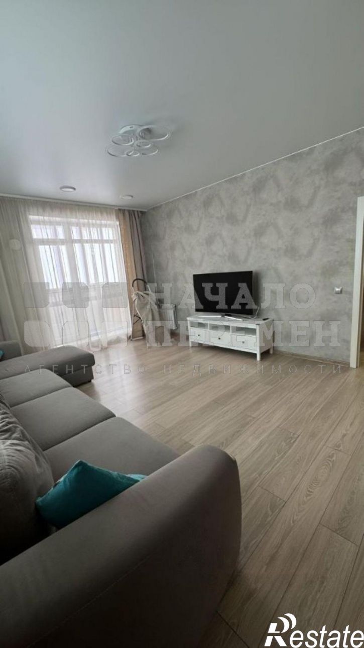 2-комн квартира Райсовета пл, 8