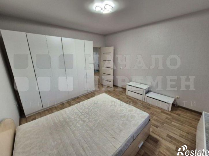 3-комн квартира Бронная ул, 22