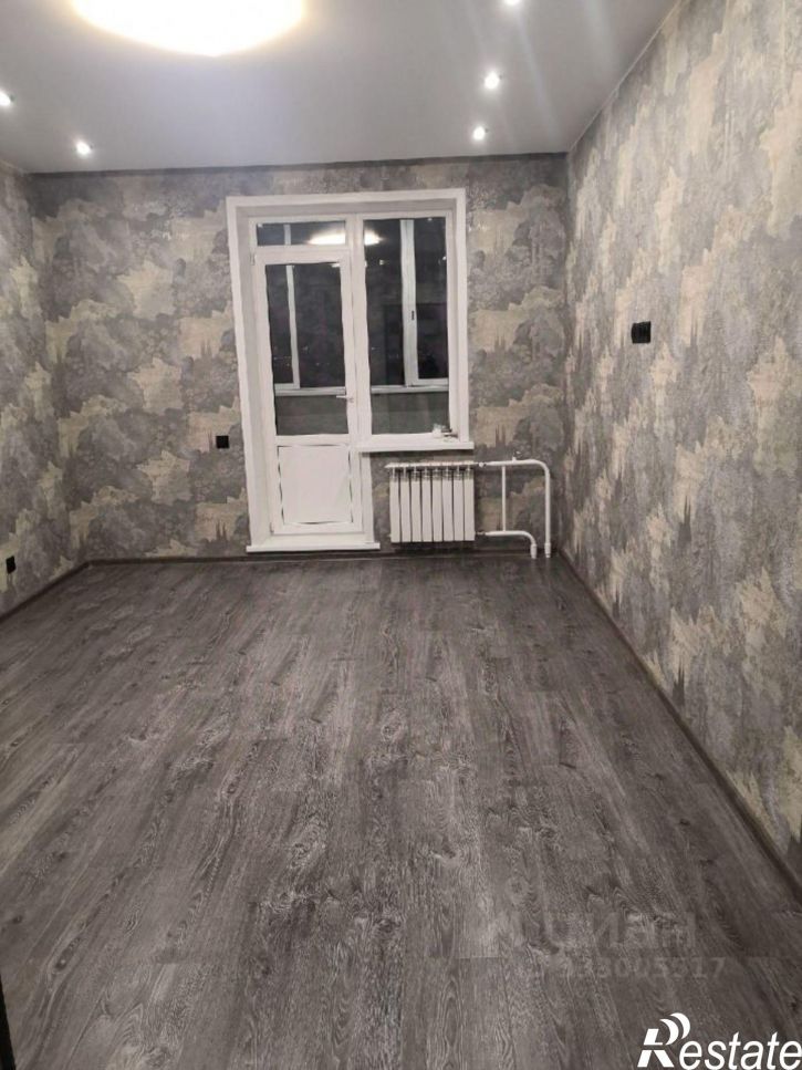 1-комн квартира ул Романтиков, 8/1,  д. 8/1