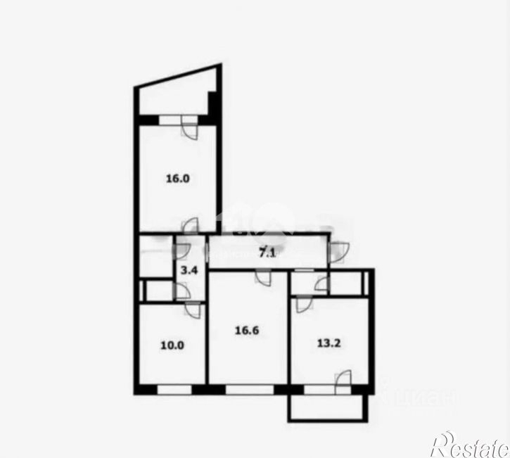 3-комн квартира ул Титова, 257/1,  д. 257/1