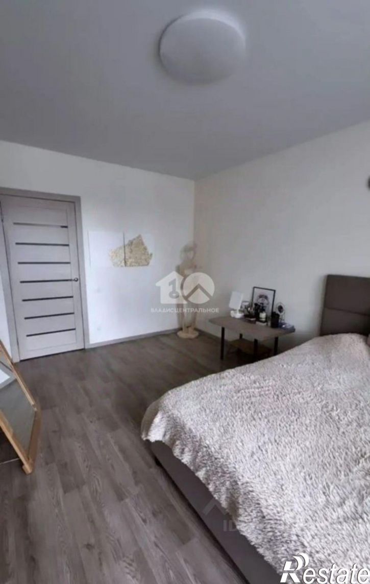 3-комн квартира ул Титова, 257/1,  д. 257/1
