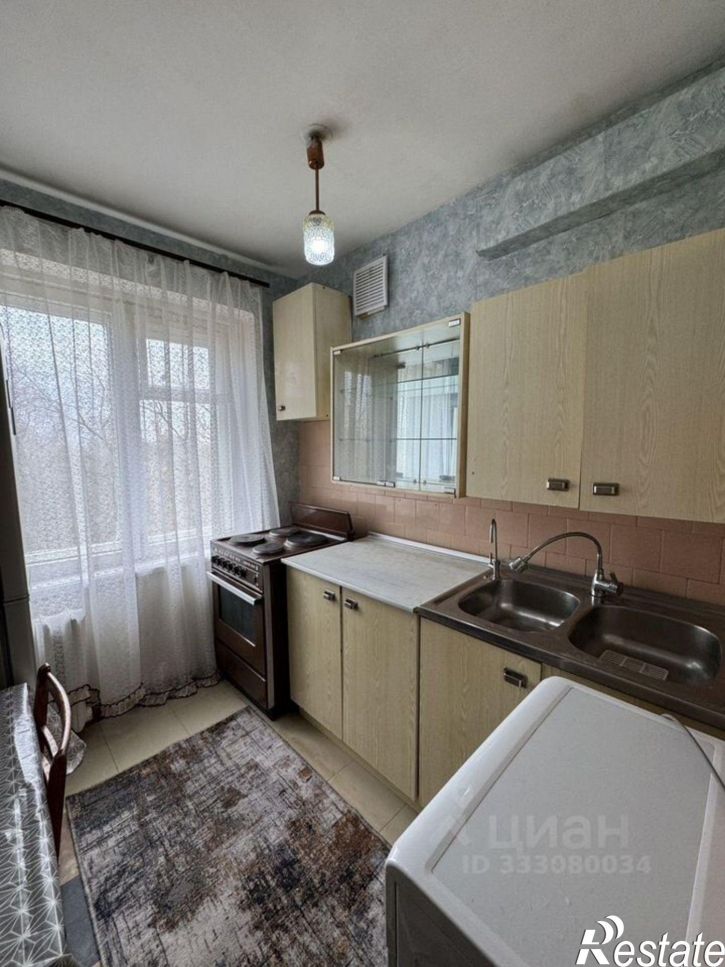 2-комн квартира ул Молодости, 3,  д. 3