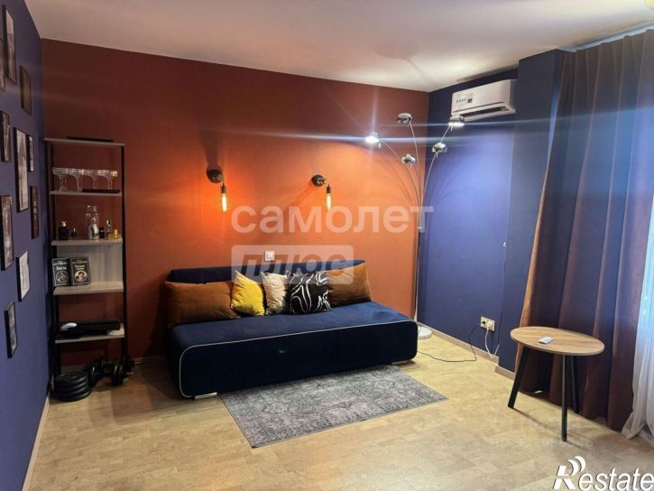 2-комн квартира ул Связистов, 15,  д. 15