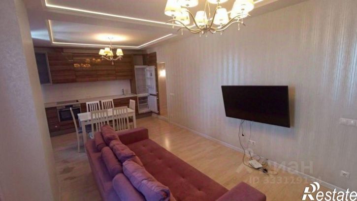 4-комн квартира ул Дуси Ковальчук, 250,  д. 250