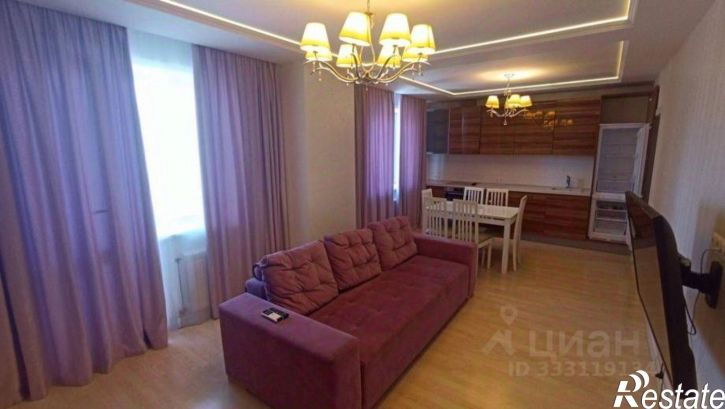 4-комн квартира ул Дуси Ковальчук, 250,  д. 250