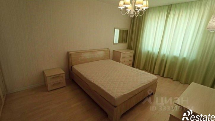 4-комн квартира ул Дуси Ковальчук, 250,  д. 250