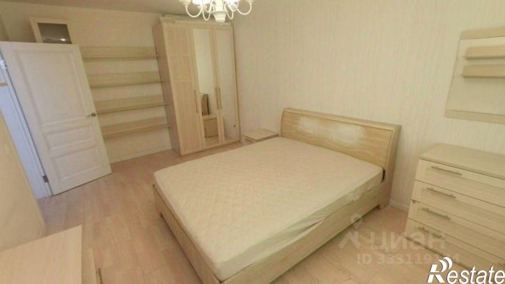 4-комн квартира ул Дуси Ковальчук, 250,  д. 250