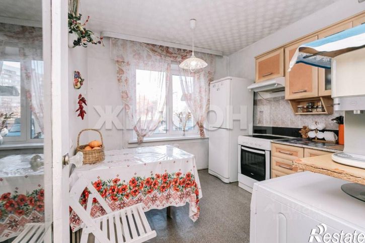 3-комн квартира ул Родники, 1,  д. 1