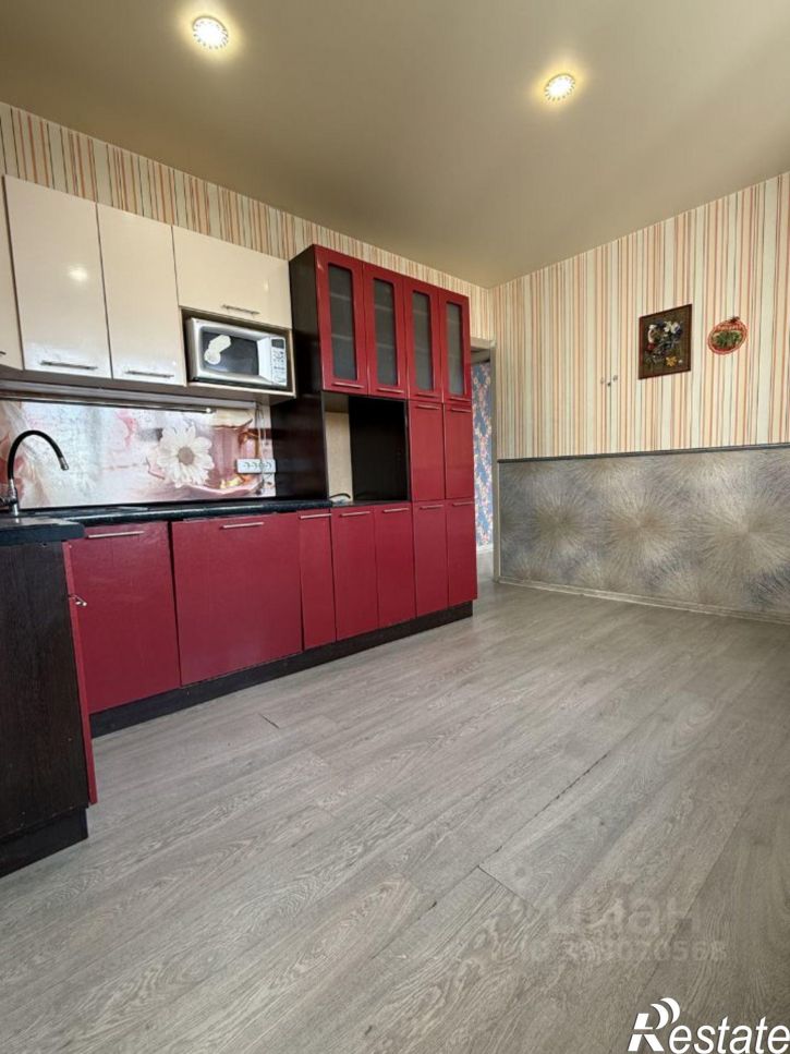 3-комн квартира ул Бронная, 40/3,  д. 40/3