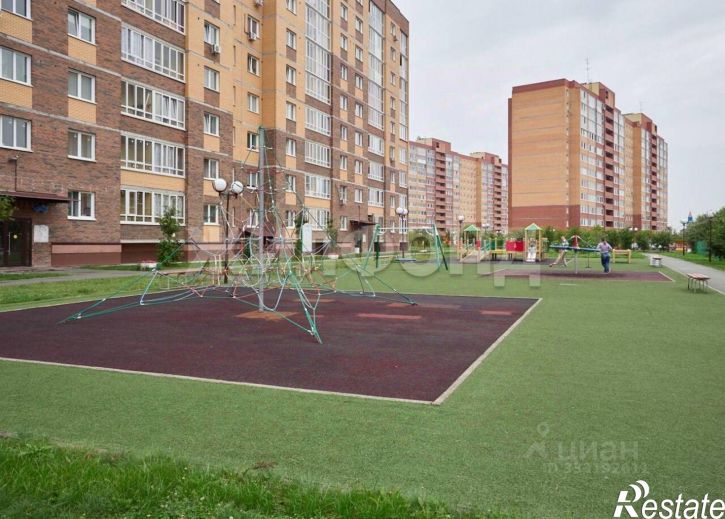 1-комн квартира ул Романтиков, 8,  д. 8