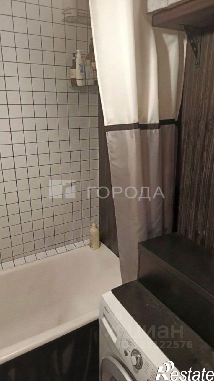 2-комн квартира ул 9-й Гвардейской Дивизии, 15,  д. 15