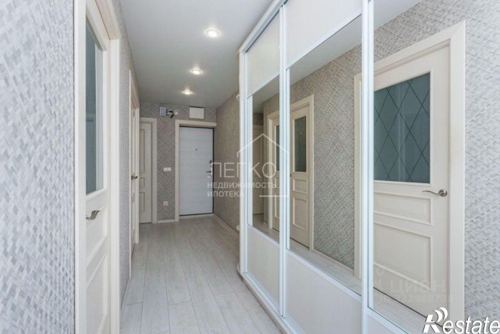 3-комн квартира Красный пр-кт, 94/3,  д. 94/3