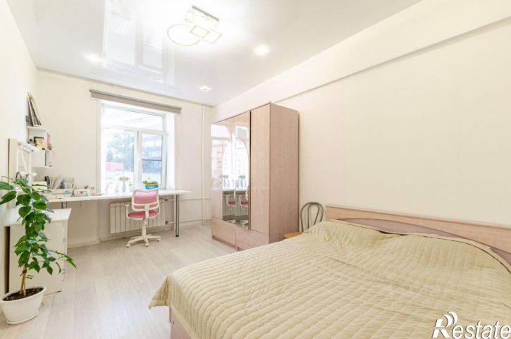 3-комн квартира Красный пр-кт, 159,  д. 159
