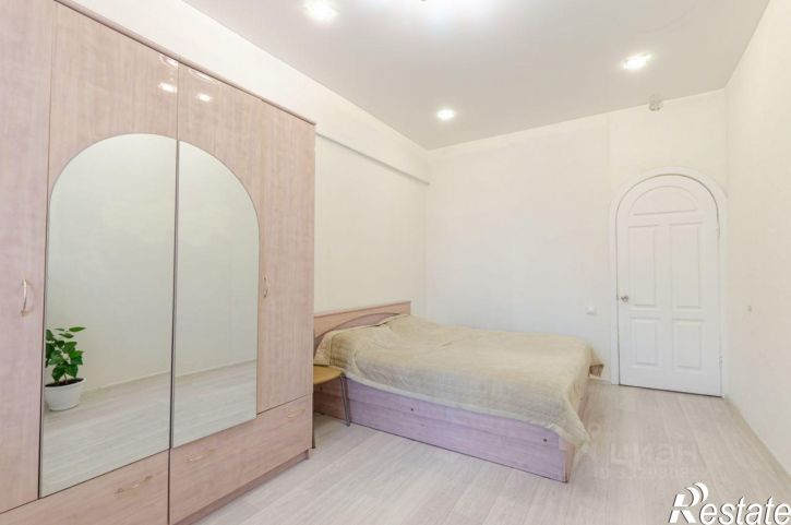 3-комн квартира Красный пр-кт, 159,  д. 159