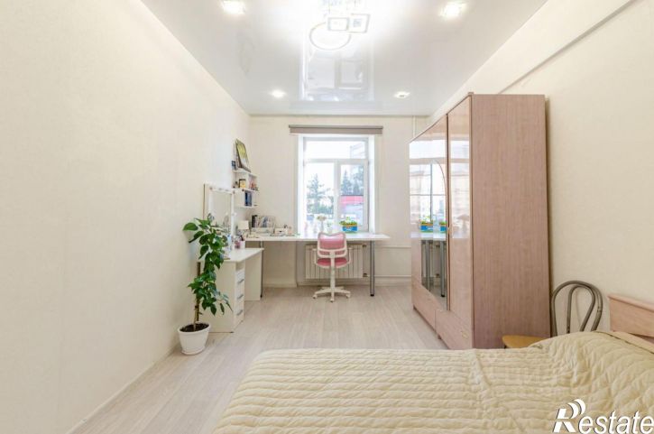 3-комн квартира Красный пр-кт, 159,  д. 159