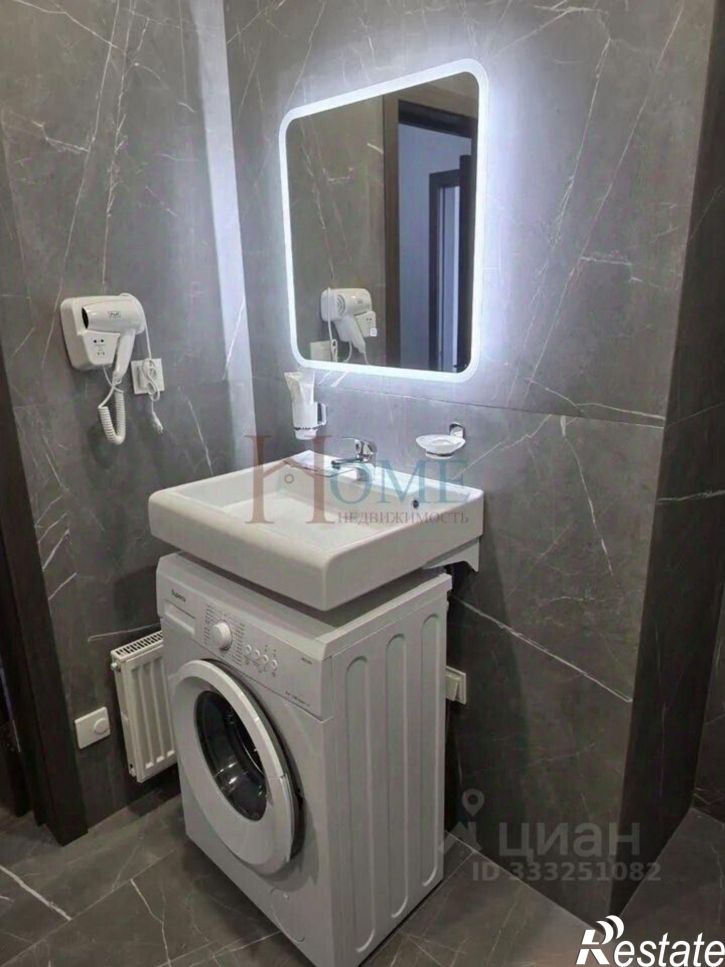 2-комн квартира Красный пр-кт, 180,  д. 180