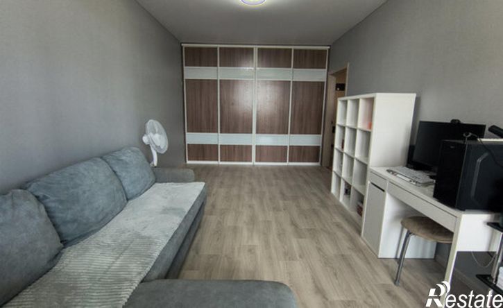 3-комн квартира Красный пр-кт, 318,  д. 318