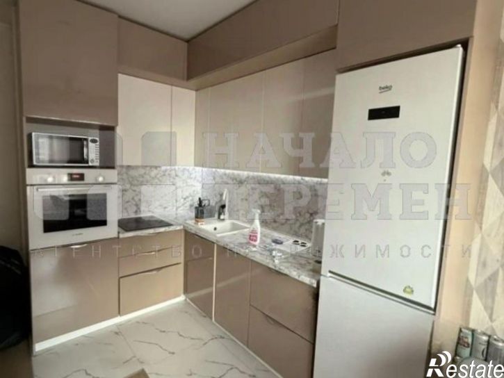 2-комн квартира Ясный Берег ул, 15