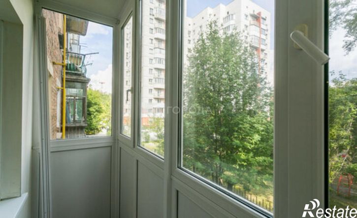 2-комн квартира пр-кт Карла Маркса, 9,  д. 9