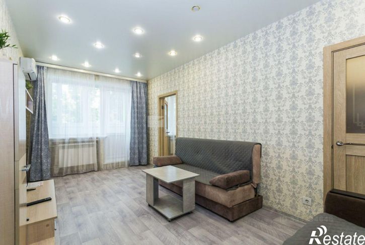 2-комн квартира пр-кт Карла Маркса, 9,  д. 9