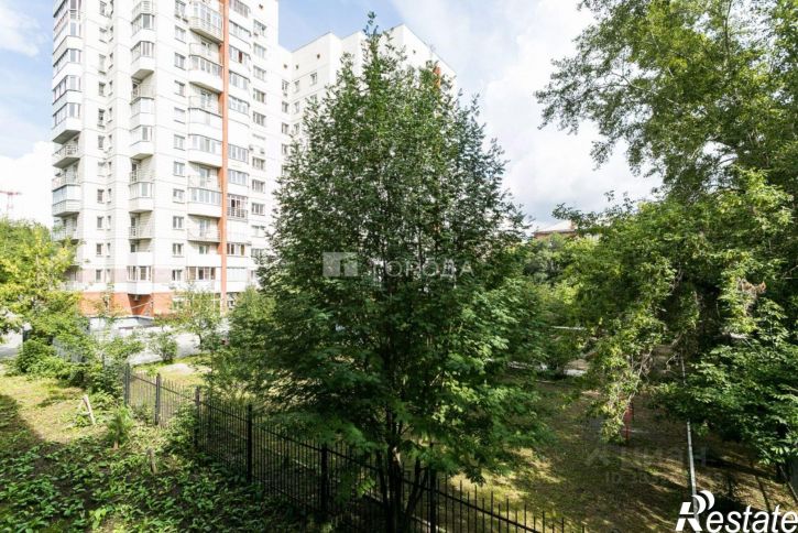 2-комн квартира пр-кт Карла Маркса, 9,  д. 9