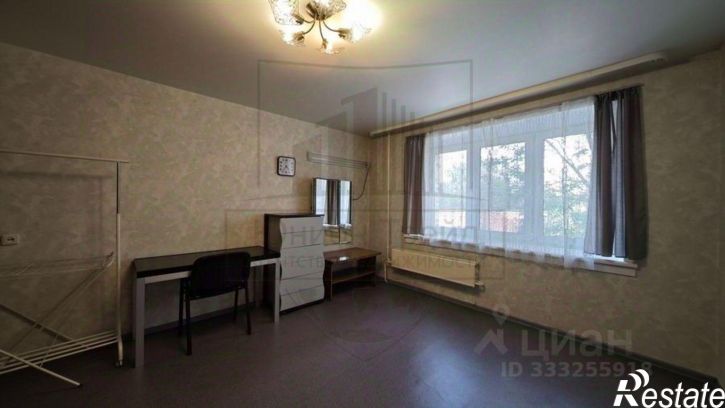 3-комн квартира ул Титова, 198,  д. 198