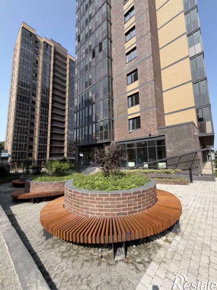 2-комн квартира пер 1-й Серафимовича, 13,  д. 13