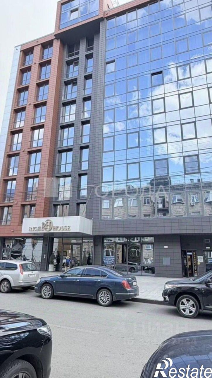 3-комн квартира ул Коммунистическая, 34,  д. 34