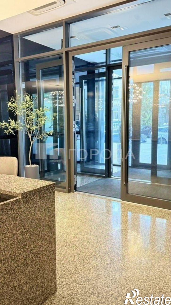 3-комн квартира ул Коммунистическая, 34,  д. 34
