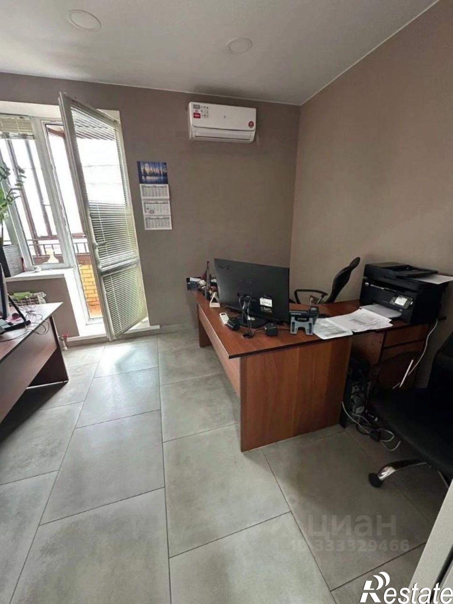 Сдать офис, помещение под офис за 122 430 рублей на ул Кирова, 236
