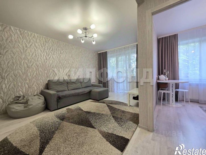 1-комн квартира ул Есенина, 31,  д. 31
