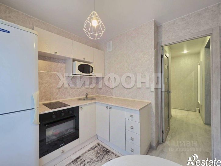 1-комн квартира ул Есенина, 31,  д. 31