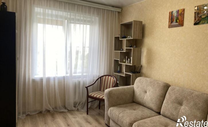 3-комн квартира ул Курчатова, 37,  д. 37