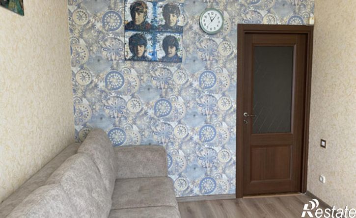 3-комн квартира ул Курчатова, 37,  д. 37
