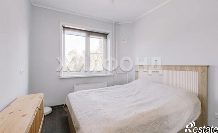 3-комн квартира ул Краузе, 13,  д. 13