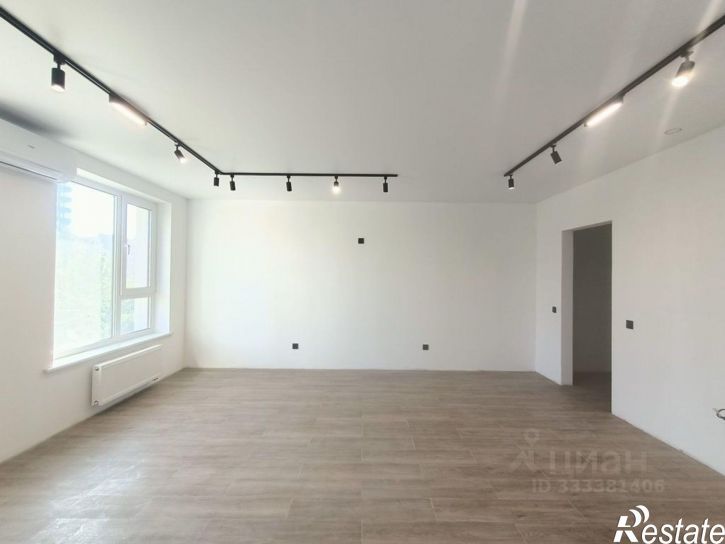 1-комн квартира Красный пр-кт, 180,  д. 180