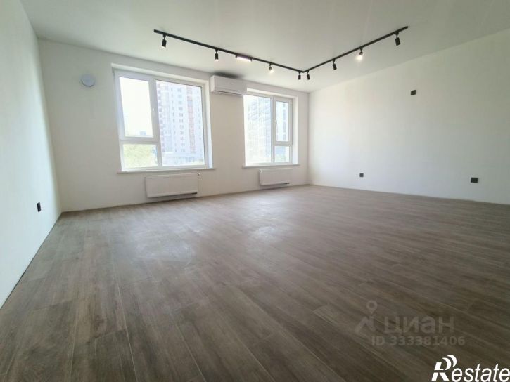 1-комн квартира Красный пр-кт, 180,  д. 180