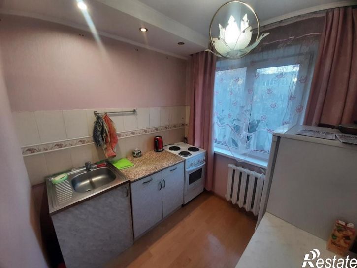 2-комн квартира Барьерная, 15