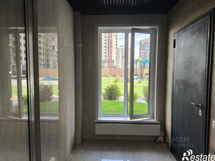 3-комн квартира ул Дуси Ковальчук, 242,  д. 242