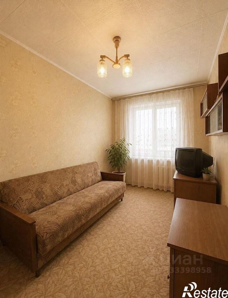 3-комн квартира ул Связистов, 5,  д. 5