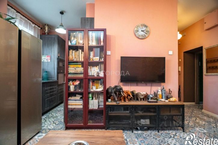 3-комн квартира Красный пр-кт, 33,  д. 33