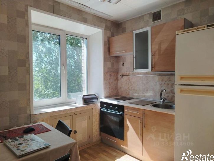 2-комн квартира ул Зыряновская, 121,  д. 121