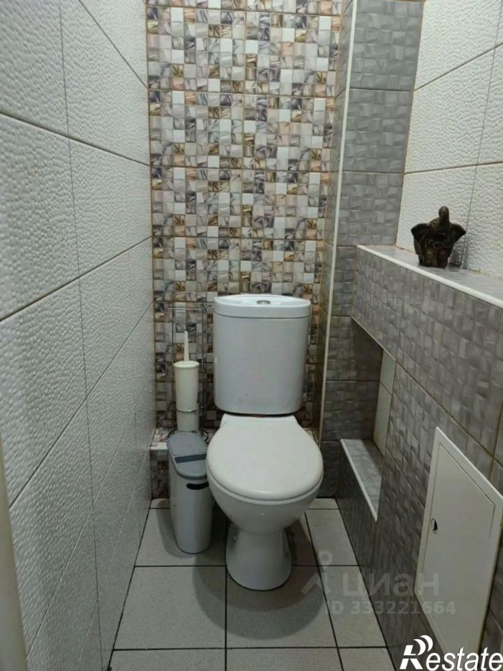 2-комн квартира ул Петухова, 156,  д. 156