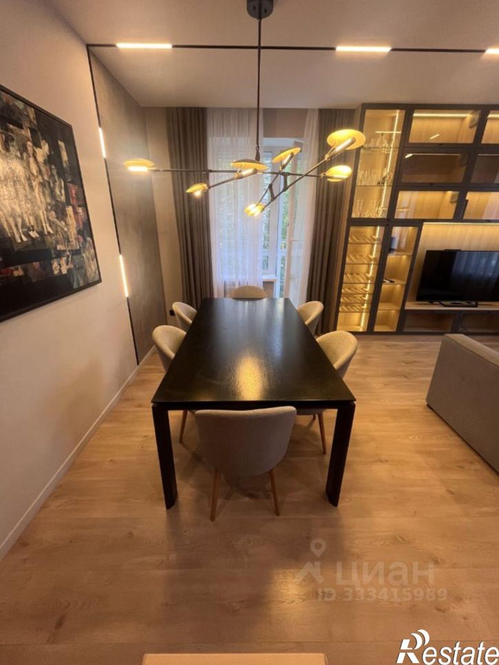 3-комн квартира Морской пр-кт, 56,  д. 56