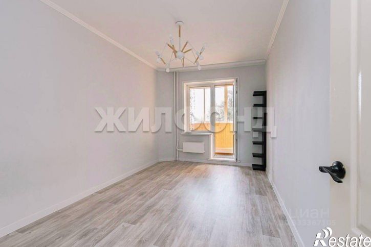 3-комн квартира ул Краузе, 13,  д. 13